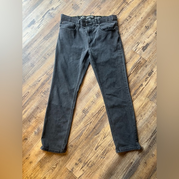 Eddie Bauer Men's Straight Jeans - Dark Gray - Picture 1 of 3
